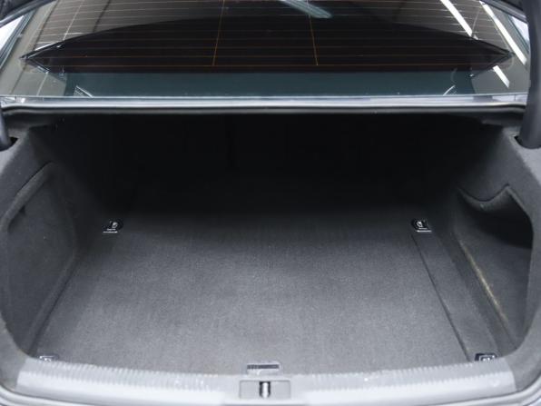 Audi A4 IV (B8) Рестайлинг с пробегом 2015 года, цена 1 090 000 рублей, 281765 км, седан, Автокод Объявления