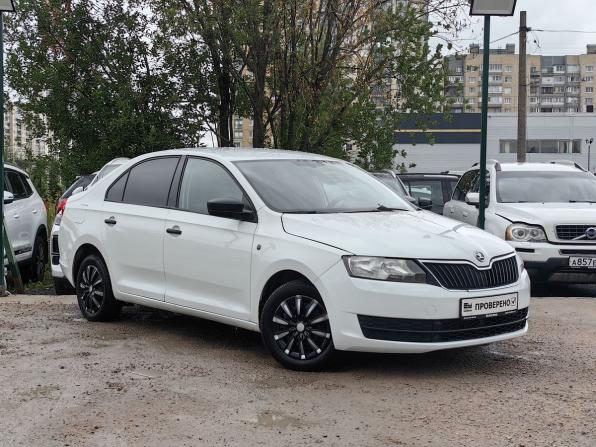 Skoda Rapid I с пробегом 2016 года, цена 459 000 рублей, 392208 км, лифтбек, Автокод Объявления