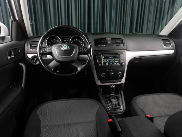 Skoda Yeti I с пробегом 2014 года, цена 799 000 рублей, 169617 км, внедорожник, Автокод Объявления