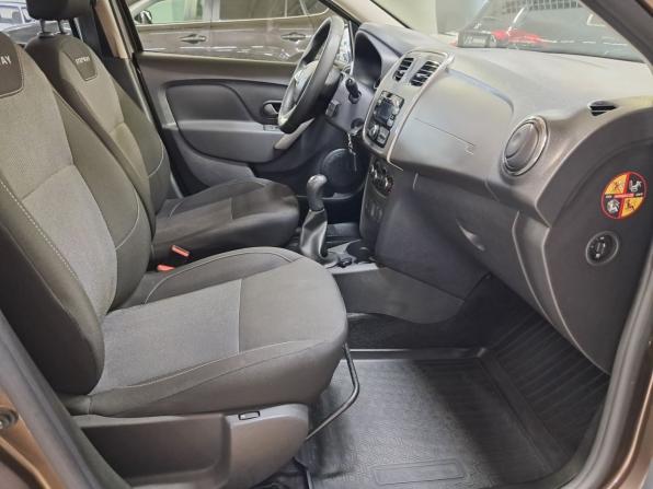 Renault Logan II Рестайлинг с пробегом 2020 года, цена 1 250 000 рублей, 69150 км, седан, Автокод Объявления