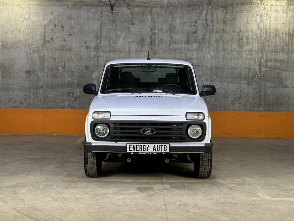 Lada (ВАЗ) Niva Legend с пробегом 2024 года, цена 979 000 рублей, 402 км, внедорожник, Автокод Объявления