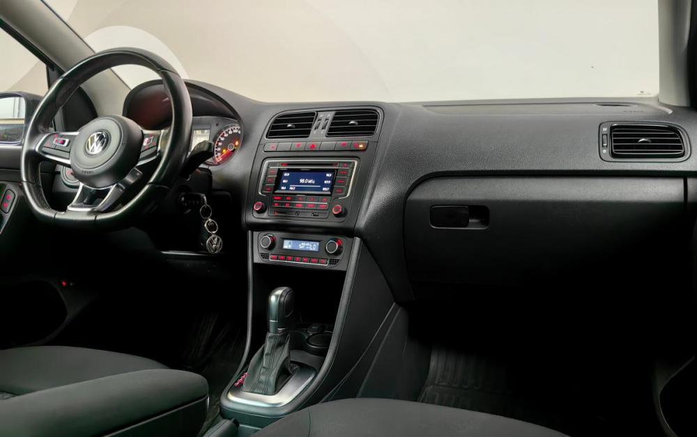 Volkswagen Polo V Рестайлинг Москва  - изображение 7