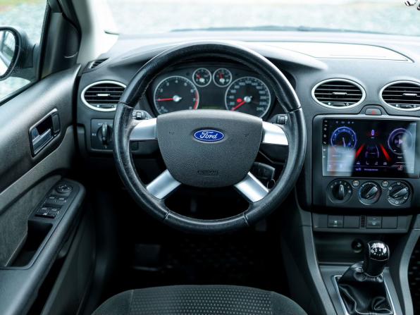 Ford Focus II с пробегом 2006 года, цена 629 000 рублей, 107840 км, седан, Автокод Объявления