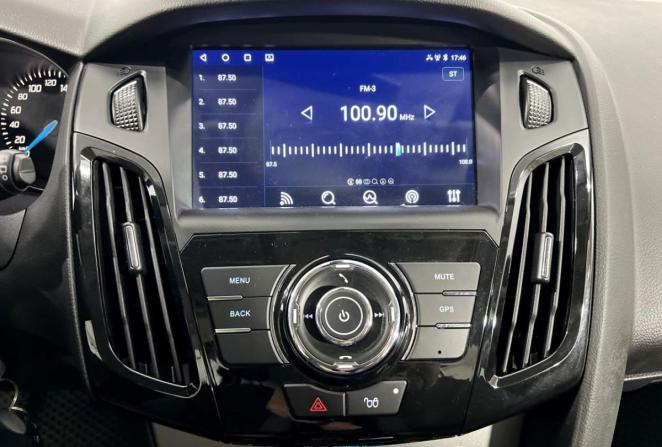 Ford Focus III Рестайлинг с пробегом 2014 года, цена 980 000 рублей, 137350 км, хэтчбек, Автокод Объявления