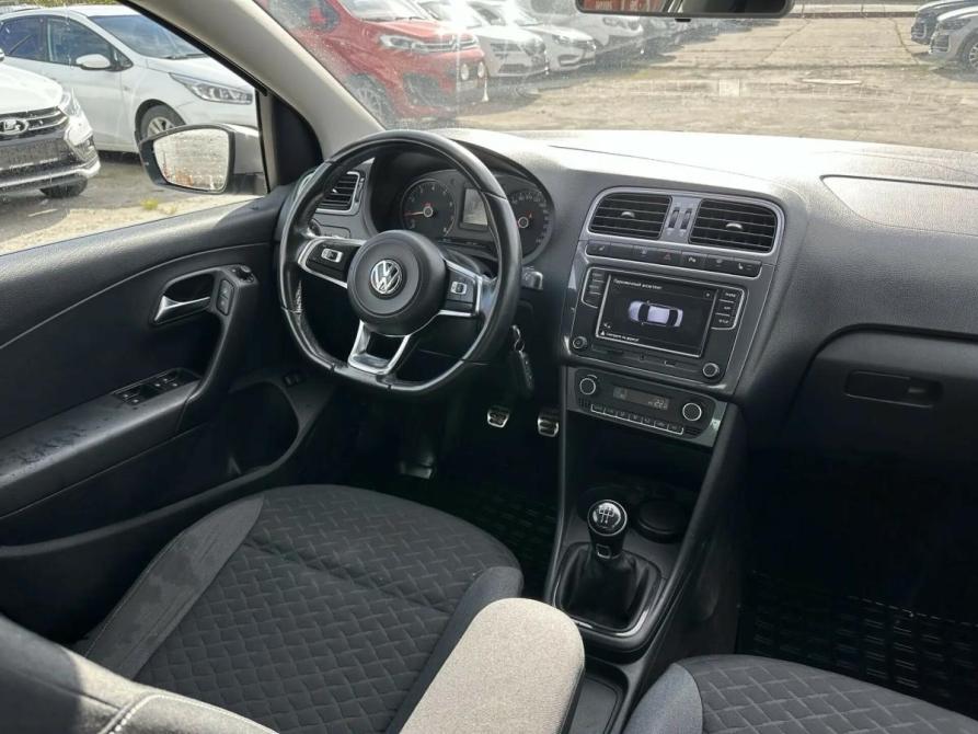 Volkswagen Polo V Рестайлинг Мурманск  - изображение 5