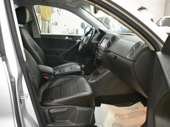 Volkswagen Tiguan I Рестайлинг с пробегом 2012 года, цена 999 000 рублей, 195939 км, внедорожник, Автокод Объявления