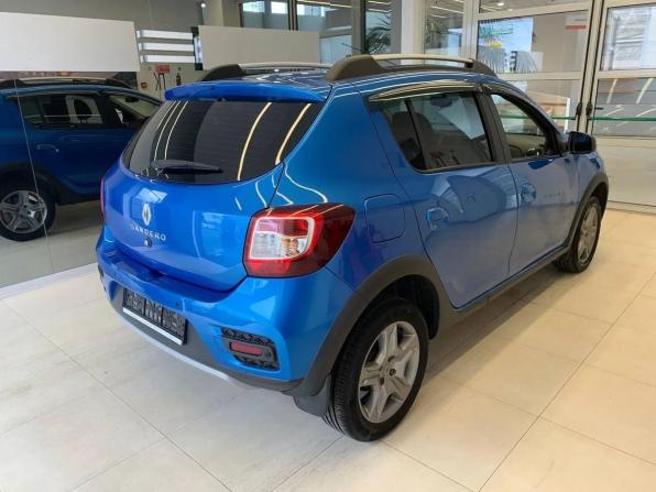 Renault Sandero II Рестайлинг с пробегом 2021 года, цена 1 350 000 рублей, 47619 км, хэтчбек, Автокод Объявления