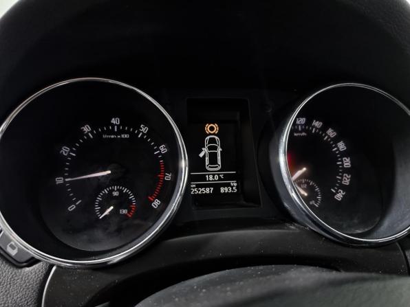 Skoda Yeti I с пробегом 2010 года, цена 669 000 рублей, 252587 км, внедорожник, Автокод Объявления