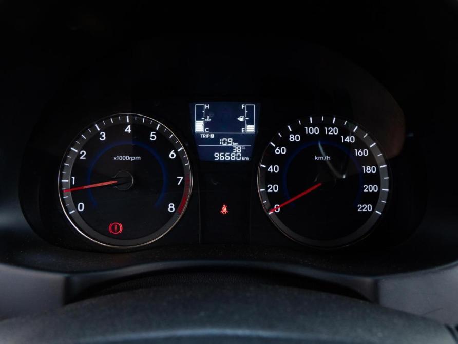 Hyundai Solaris I Рестайлинг Волгоград  - изображение 14