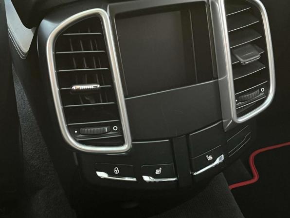 Porsche Cayenne II Рестайлинг (958) с пробегом 2015 года, цена 2 999 000 рублей, 167436 км, внедорожник, Автокод Объявления