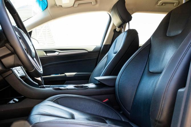 Ford Mondeo V с пробегом 2019 года, цена 1 499 000 рублей, 126791 км, универсал, Автокод Объявления