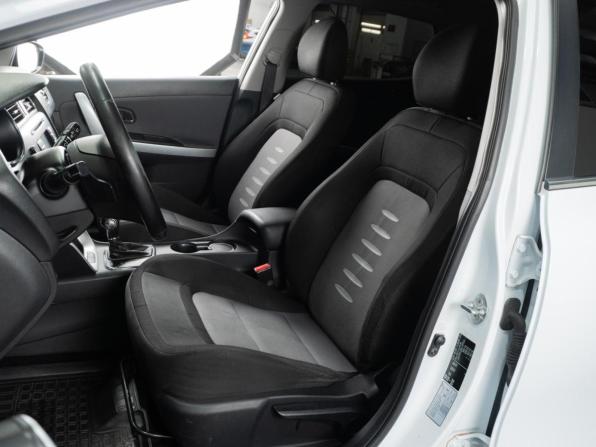Kia Ceed II с пробегом 2013 года, цена 1 189 000 рублей, 181683 км, хэтчбек, Автокод Объявления