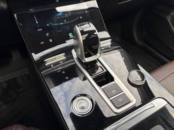 Chery Tiggo 8 Pro I с пробегом 2022 года, цена 1 735 000 рублей, 115800 км, внедорожник, Автокод Объявления