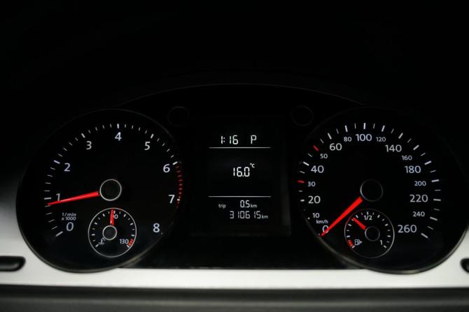 Volkswagen Passat B6 с пробегом 2009 года, цена 782 000 рублей, 310587 км, седан, Автокод Объявления