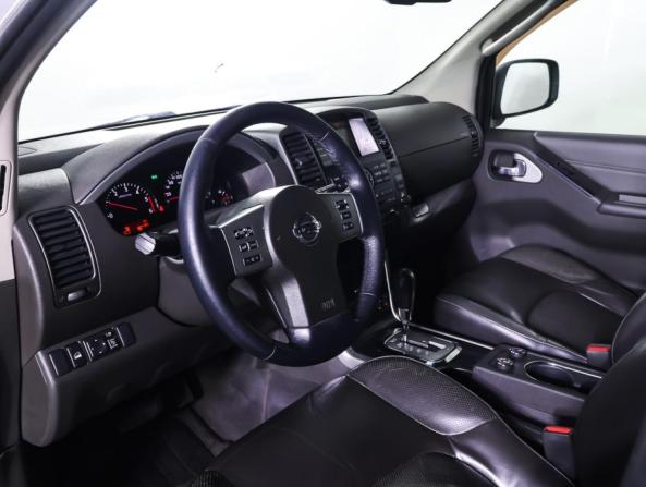 Nissan Pathfinder III Рестайлинг с пробегом 2010 года, цена 1 290 000 рублей, 219450 км, внедорожник, Автокод Объявления