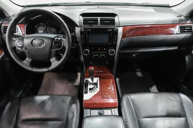 Toyota Camry VII (XV50) с пробегом 2014 года, цена 1 649 000 рублей, 222000 км, седан, Автокод Объявления