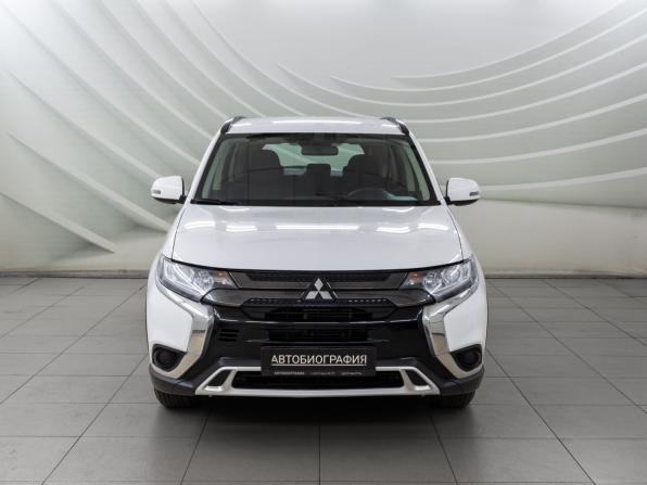 Mitsubishi Outlander III Рестайлинг 3 с пробегом 2021 года, цена 2 398 000 рублей, 88509 км, внедорожник, Автокод Объявления