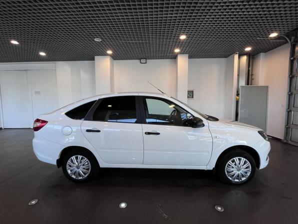 Lada (ВАЗ) Granta I Рестайлинг с пробегом 2020 года, цена 734 000 рублей, 76026 км, лифтбек, Автокод Объявления