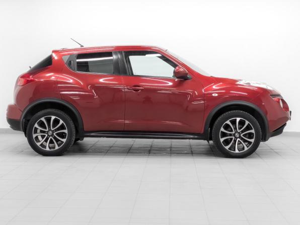 Nissan Juke I с пробегом 2013 года, цена 1 115 000 рублей, 111198 км, внедорожник, Автокод Объявления