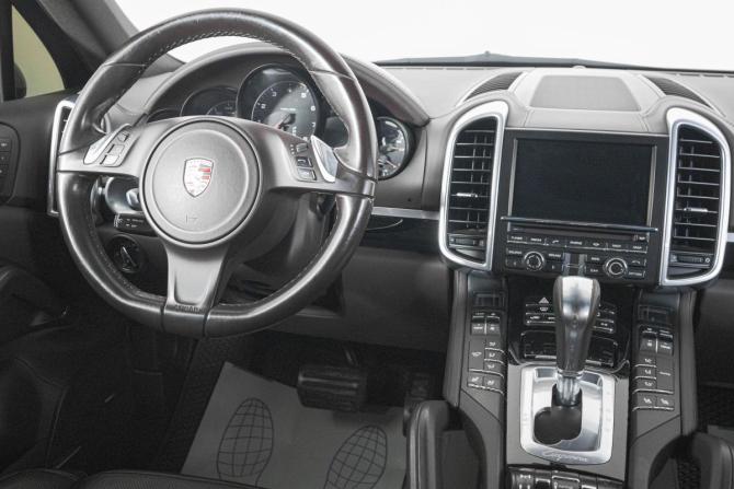 Porsche Cayenne II Рестайлинг (958) с пробегом 2014 года, цена 3 349 000 рублей, 127000 км, внедорожник, Автокод Объявления