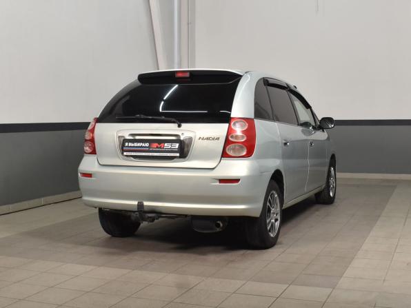 Toyota Nadia с пробегом 2000 года, цена 499 995 рублей, 300000 км, компактвэн, Автокод Объявления