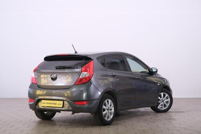 Hyundai Solaris I с пробегом 2012 года, цена 659 000 рублей, 183000 км, хэтчбек, Автокод Объявления