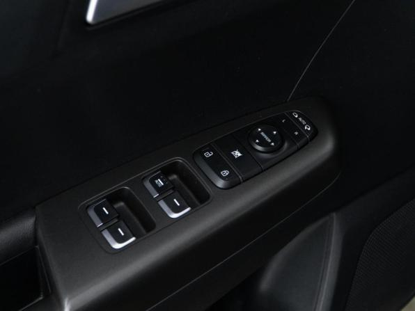 Kia Sportage IV с пробегом 2018 года, цена 1 645 055 рублей, 106462 км, внедорожник, Автокод Объявления