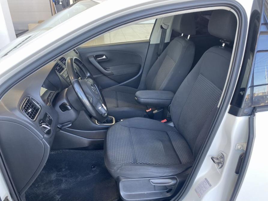 Volkswagen Polo V Саратов  - изображение 22