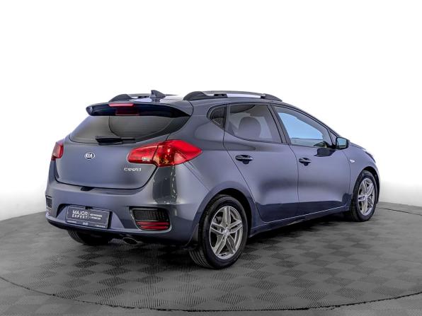 Kia Ceed II Рестайлинг с пробегом 2017 года, цена 1 320 000 рублей, 143061 км, хэтчбек, Автокод Объявления