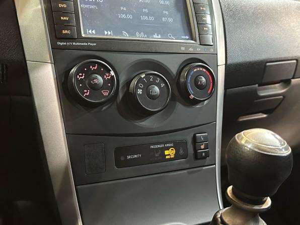 Toyota Corolla X (E140 E150) Рестайлинг с пробегом 2012 года, цена 869 000 рублей, 268747 км, седан, Автокод Объявления