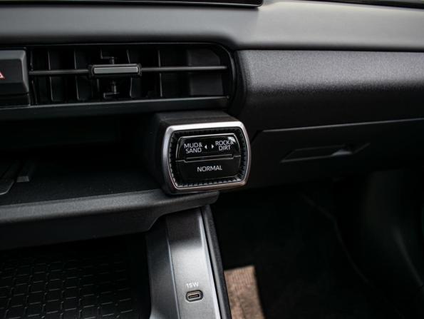Toyota RAV4 VI (XA60) с пробегом 2026 года, цена 4 620 000 рублей, 61 км, внедорожник, Автокод Объявления
