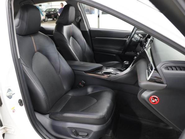 Toyota Camry VIII (XV70) с пробегом 2018 года, цена 2 639 000 рублей, 143399 км, седан, Автокод Объявления