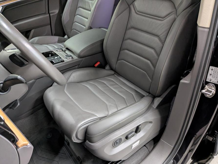 Volkswagen Touareg III Москва  - изображение 11