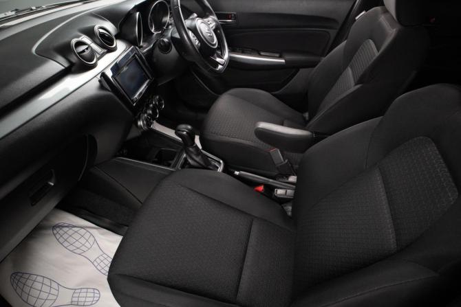 Suzuki Swift V с пробегом 2018 года, цена 1 149 000 рублей, 141000 км, хэтчбек, Автокод Объявления