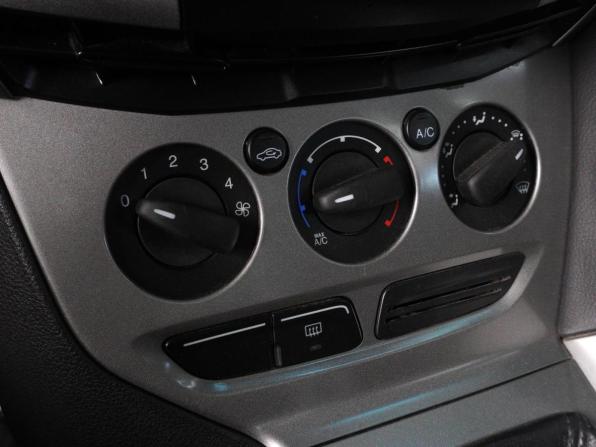 Ford Focus III с пробегом 2012 года, цена 800 000 рублей, 295519 км, седан, Автокод Объявления