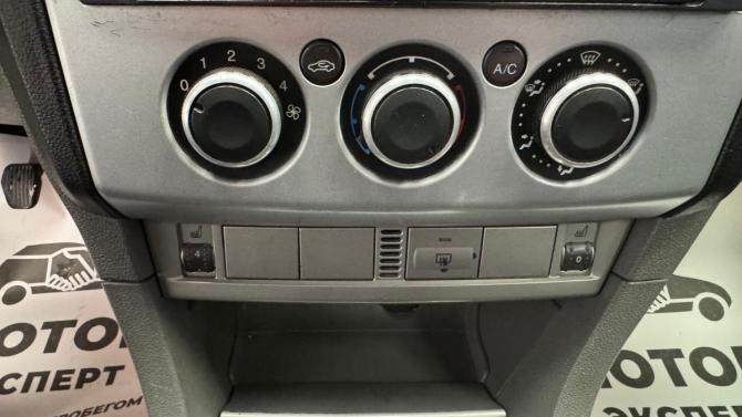 Ford Focus II Рестайлинг с пробегом 2008 года, цена 315 000 рублей, 291214 км, седан, Автокод Объявления