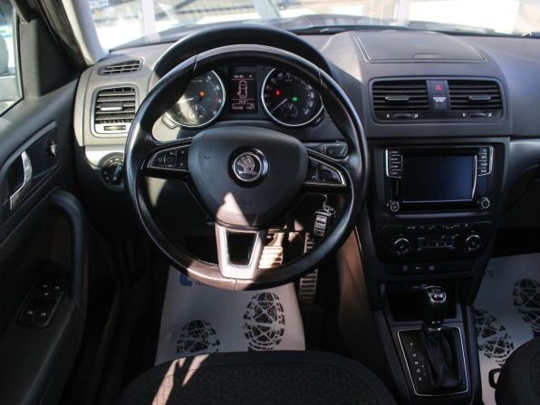 Skoda Yeti I Рестайлинг с пробегом 2015 года, цена 1 441 000 рублей, 106570 км, внедорожник, Автокод Объявления