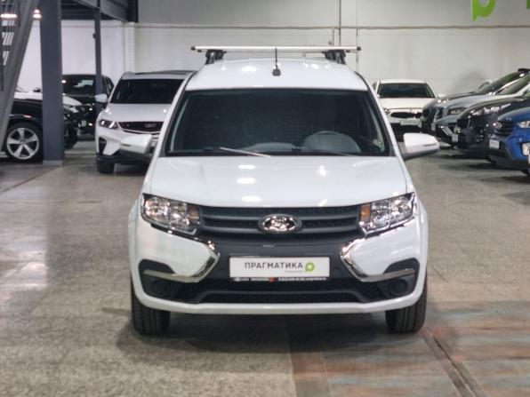 Lada (ВАЗ) Largus I Рестайлинг с пробегом 2024 года, цена 1 349 000 рублей, 16949 км, фургон, Автокод Объявления