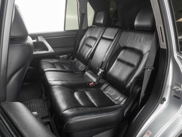 Toyota Land Cruiser 200 Series Рестайлинг 1 с пробегом 2012 года, цена 3 269 000 рублей, 248674 км, внедорожник, Автокод Объявления