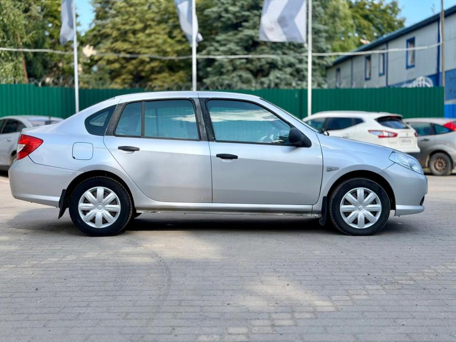 Renault Symbol ll Великий Новгород  - изображение 8