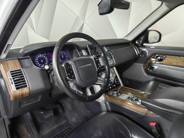 Land Rover Range Rover IV Рестайлинг с пробегом 2018 года, цена 6 099 000 рублей, 108046 км, внедорожник, Автокод Объявления