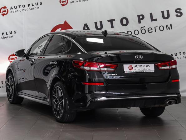 Kia Optima IV Рестайлинг с пробегом 2018 года, цена 2 049 000 рублей, 88886 км, седан, Автокод Объявления