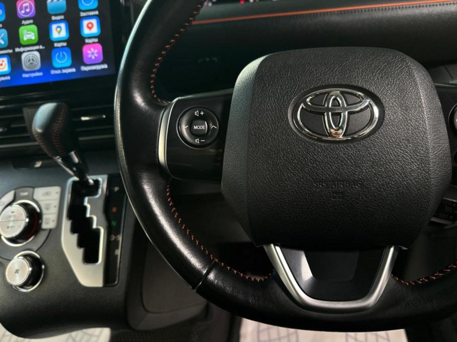 Toyota Sienta II Санкт-Петербург  - изображение 15
