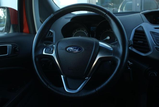 Ford EcoSport II с пробегом 2018 года, цена 1 240 000 рублей, 84028 км, внедорожник, Автокод Объявления