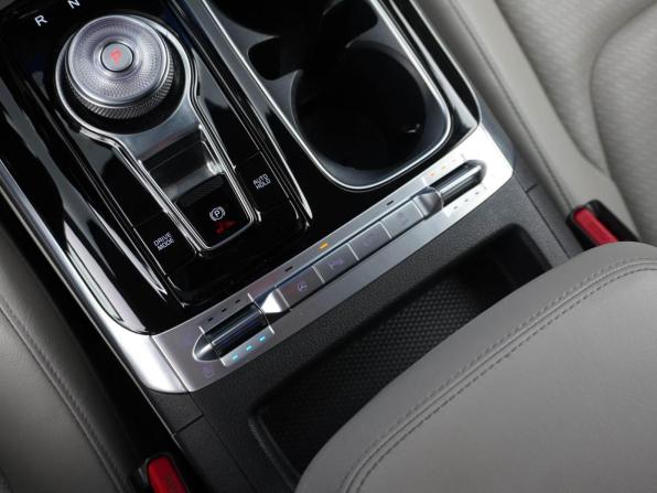 Kia Carnival IV с пробегом 2021 года, цена 3 999 050 рублей, 100746 км, минивэн, Автокод Объявления