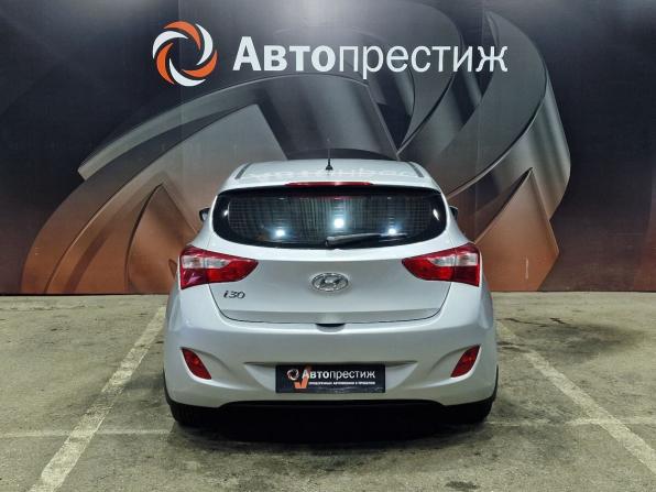 Hyundai i30 II с пробегом 2012 года, цена 955 000 рублей, 119680 км, хэтчбек, Автокод Объявления
