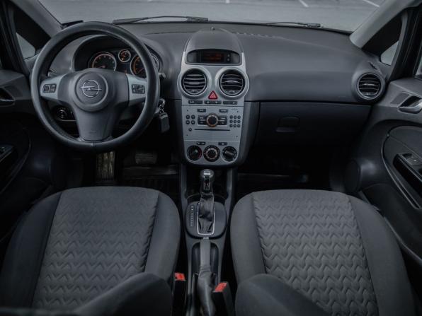 Opel Corsa D Рестайлинг II с пробегом 2013 года, цена 700 000 рублей, 140407 км, хэтчбек, Автокод Объявления