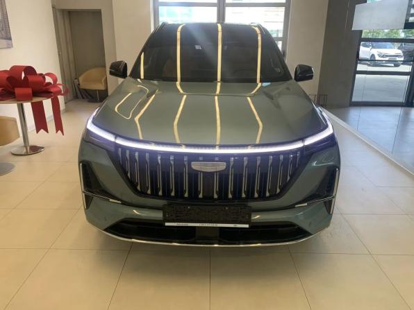 Geely Atlas II с пробегом 2025 года, цена 2 600 000 рублей, 25568 км, внедорожник, Автокод Объявления