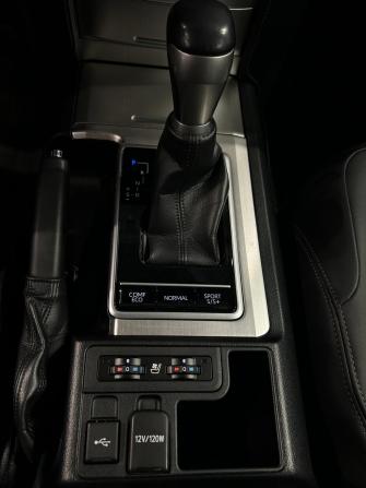 Toyota Land Cruiser Prado 150 Series Рестайлинг 3 с пробегом 2021 года, цена 6 990 000 рублей, 55252 км, внедорожник, Автокод Объявления