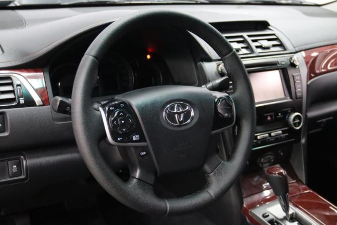 Toyota Camry VII (XV50) с пробегом 2014 года, цена 1 570 750 рублей, 374670 км, седан, Автокод Объявления